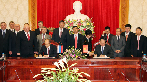 ความร่วมมือด้านความมั่นคงเวียดนาม รัสเซีย